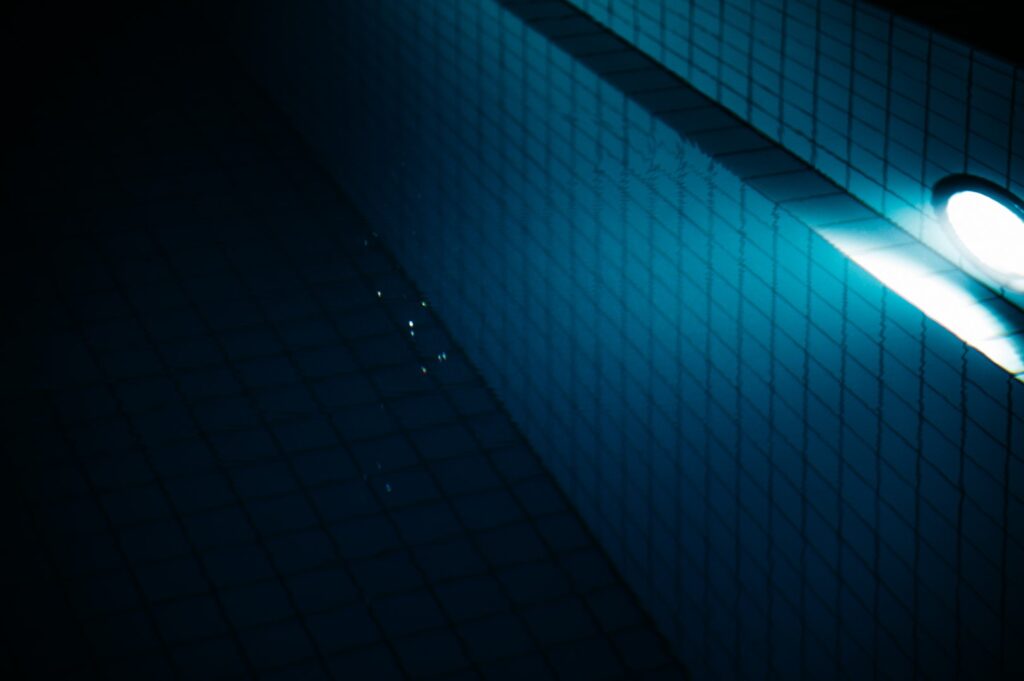 Ein Schwimmbadbecken in Berlin Kreuzberg