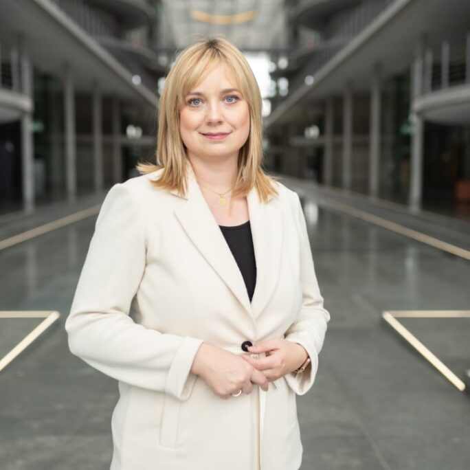 Bundestagsabgeordnete Marja-Liisa Völlers, SPD, Sprecherin des Seeheimer Kreises, im Paul-Löbe-Haus des Deutschen Bundestages (Foto: Kurt Sauer)